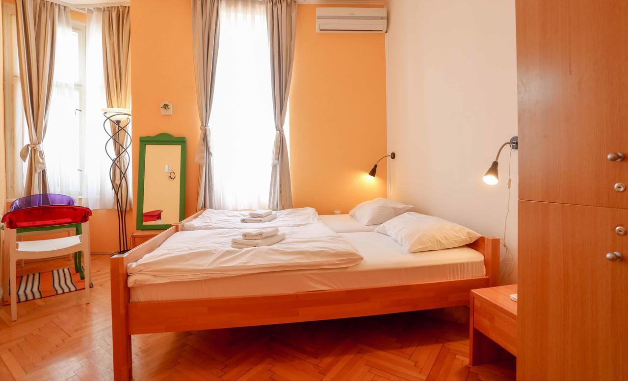 סראייבו Pigeon Square Rooms מראה חיצוני תמונה