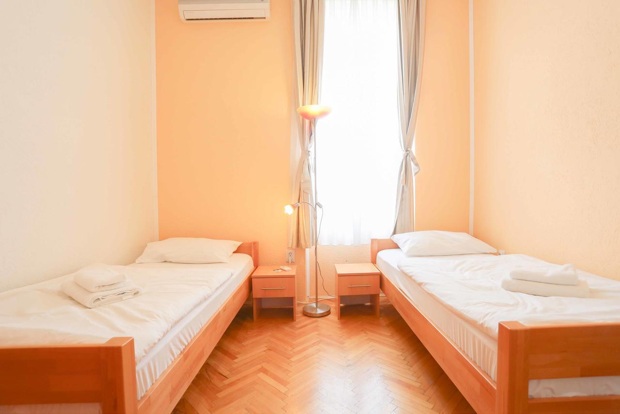 סראייבו Pigeon Square Rooms מראה חיצוני תמונה